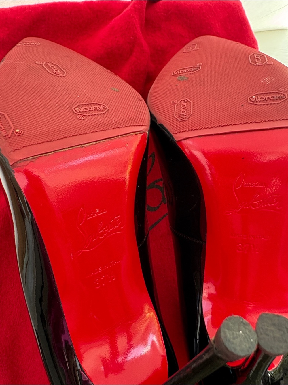 Christian Louboutin Completa Black Patent Pumps - Picture 11 of 16